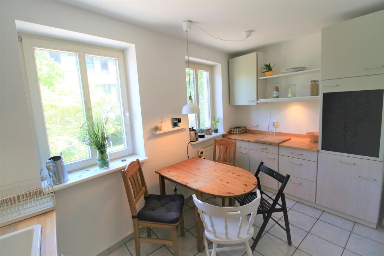 Zentrale Ferienwohnung „Treibholz“ Im Sonnenblumenhaus Flensburgo Exterior foto